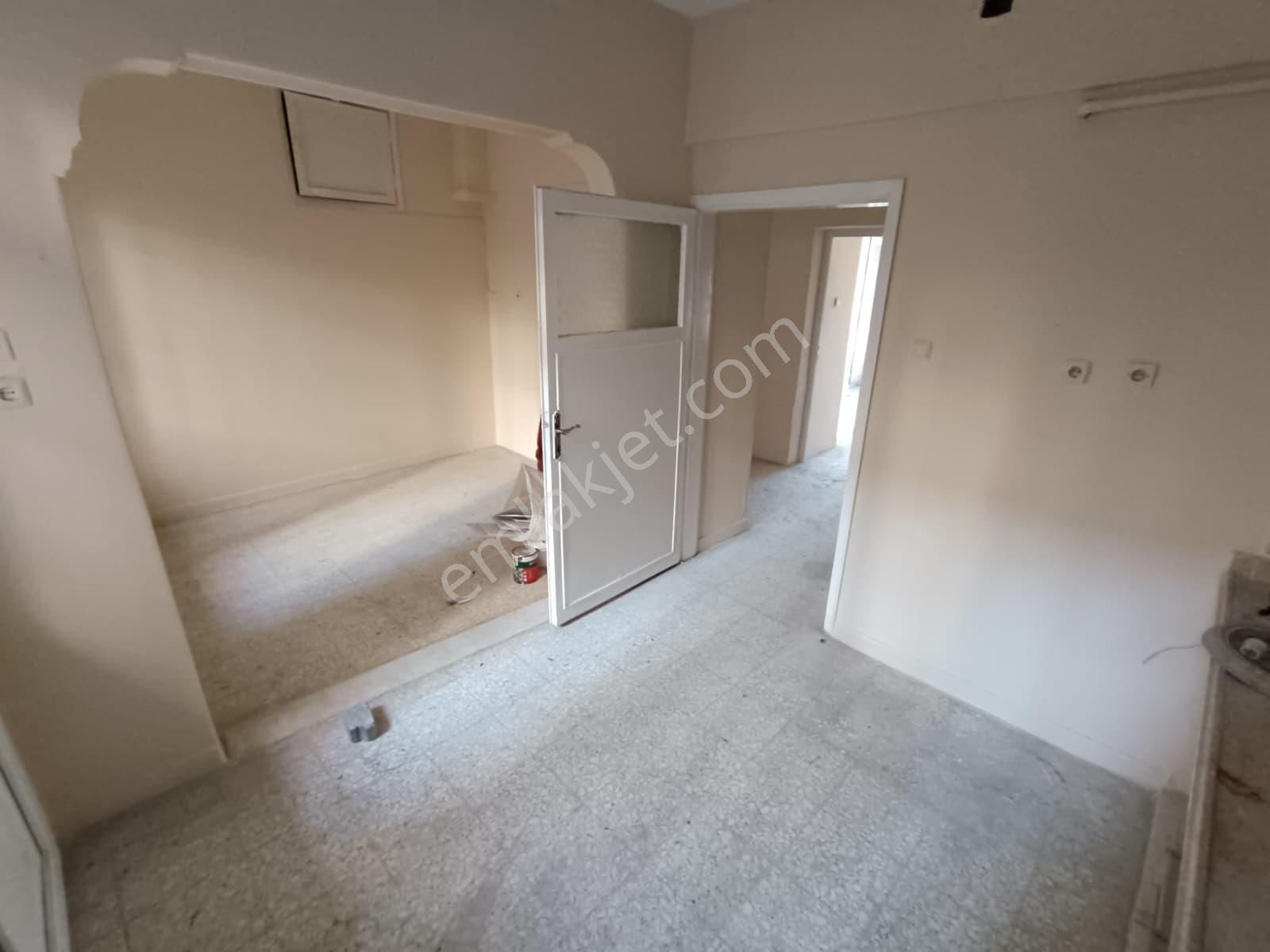 Ergünden Cumhuriyette Doğal Gazlı Kiralık - Görsel 24