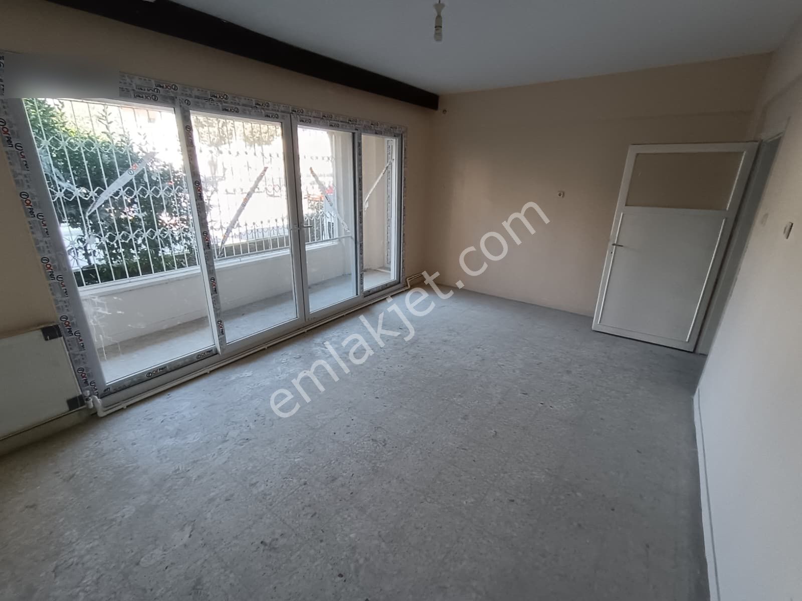 Ergünden Cumhuriyette Doğal Gazlı Kiralık - Görsel 10