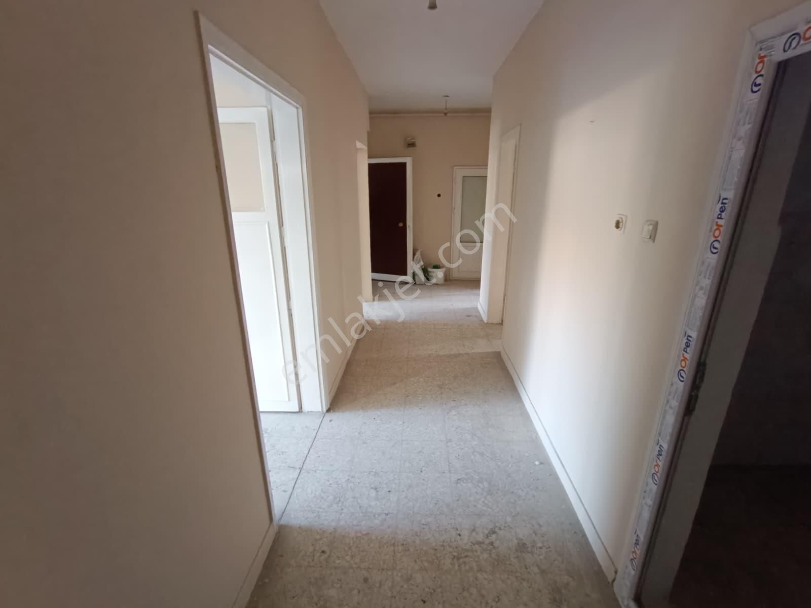 Ergünden Cumhuriyette Doğal Gazlı Kiralık - Görsel 18