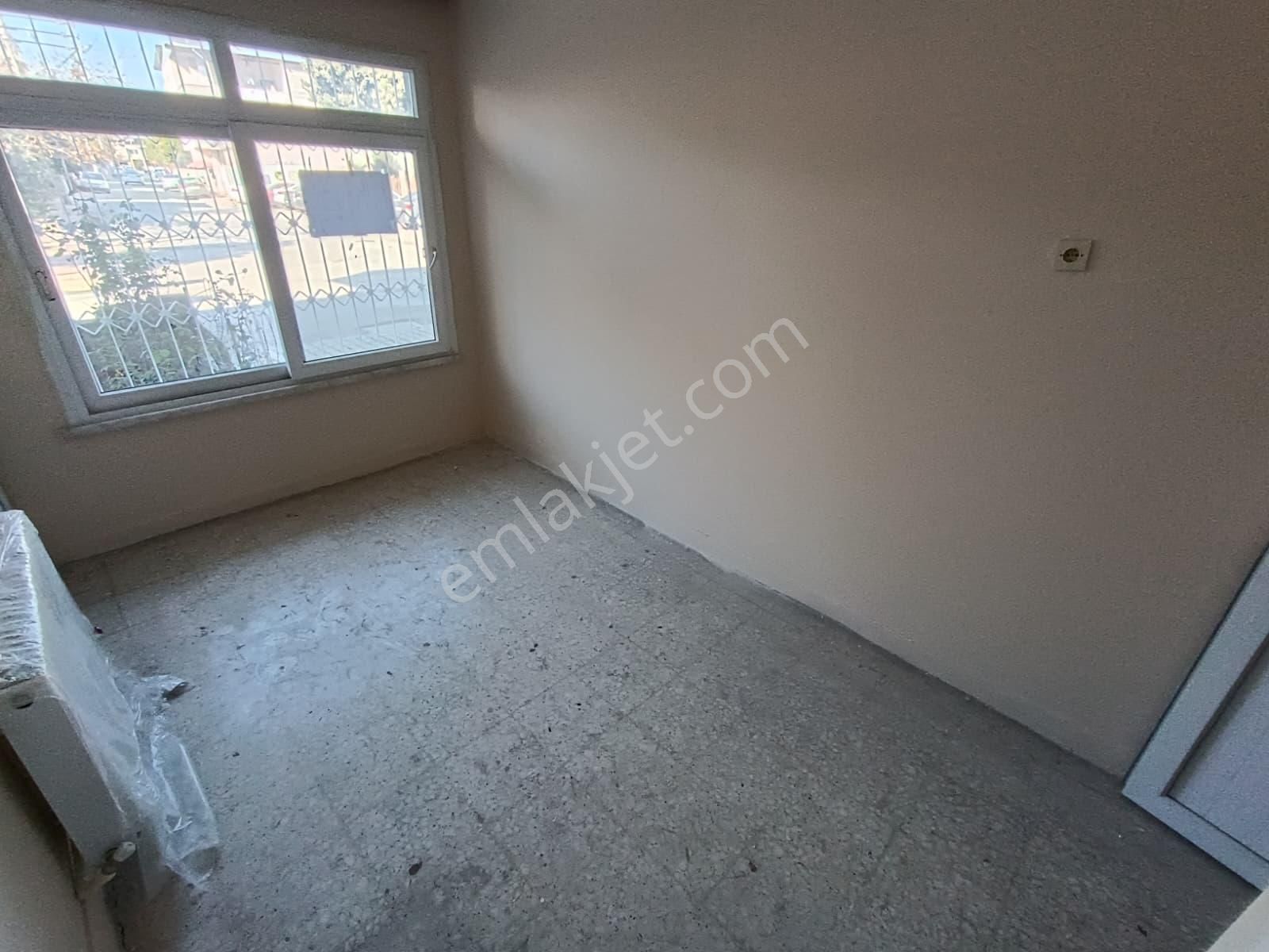 Ergünden Cumhuriyette Doğal Gazlı Kiralık - Görsel 8