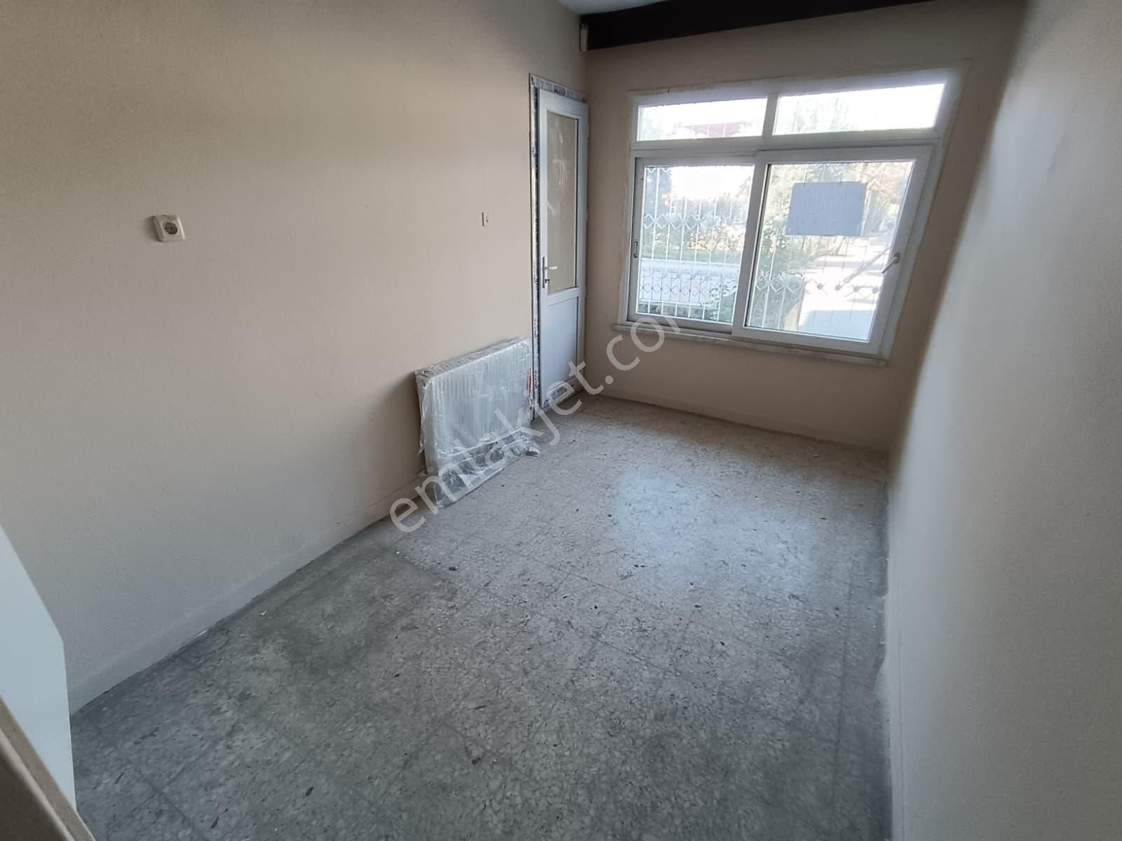 Ergünden Cumhuriyette Doğal Gazlı Kiralık - Görsel 7