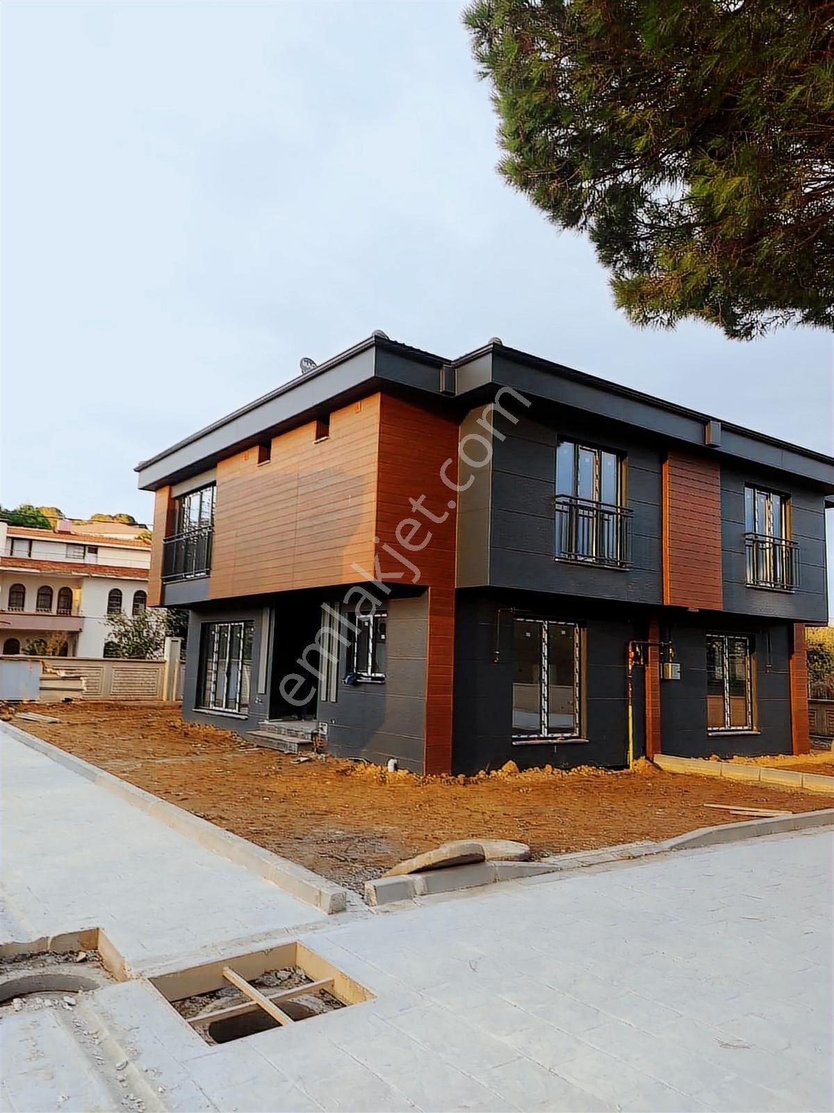 İstanbul Şilede Orman Manzaralı Müstakil Bahçeli Satılık Villa - Görsel 32