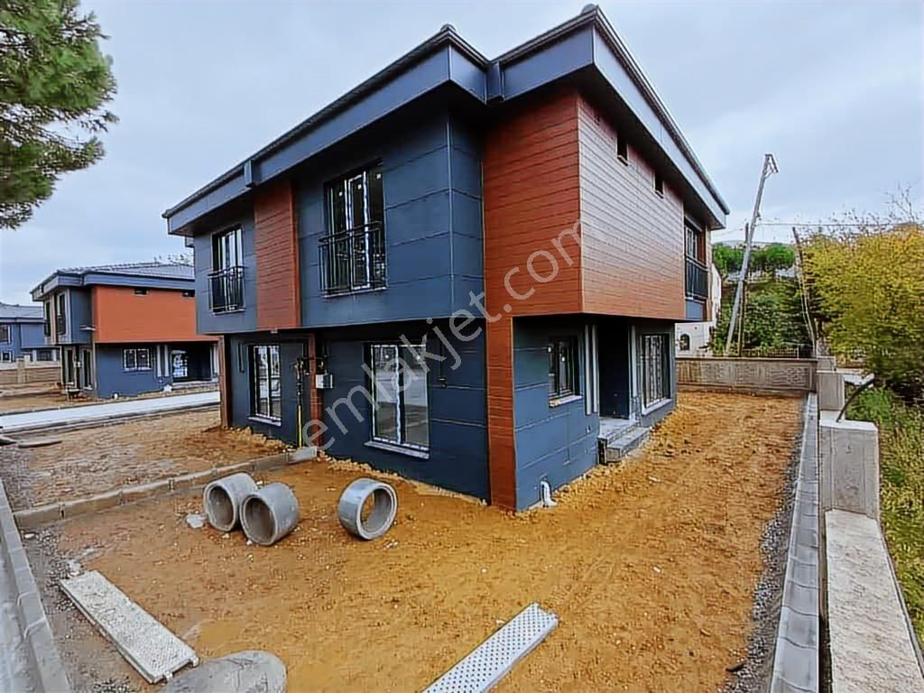 İstanbul Şilede Orman Manzaralı Müstakil Bahçeli Satılık Villa - Görsel 3