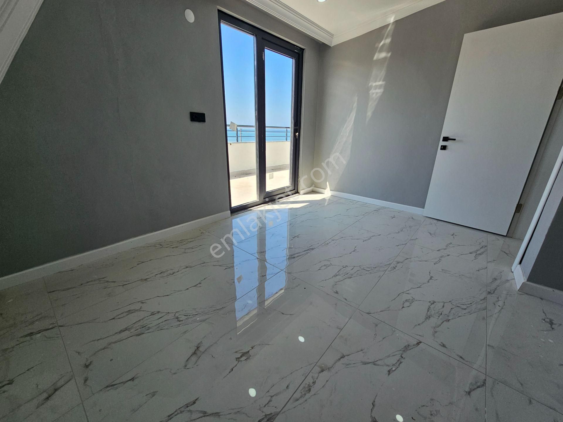 Deniz'den Kocaali Sakarya'da 4+1 Müstakil Havuzlu, Denize 2.parsel,yerden Isıtmalı Lüks Villa - Görsel 31