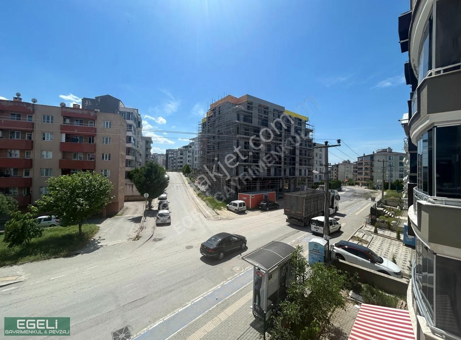 Egeli'den Görükle'de Selvi Park'ta 2+1 Eşyalı Kiralık Daire - Görsel 25
