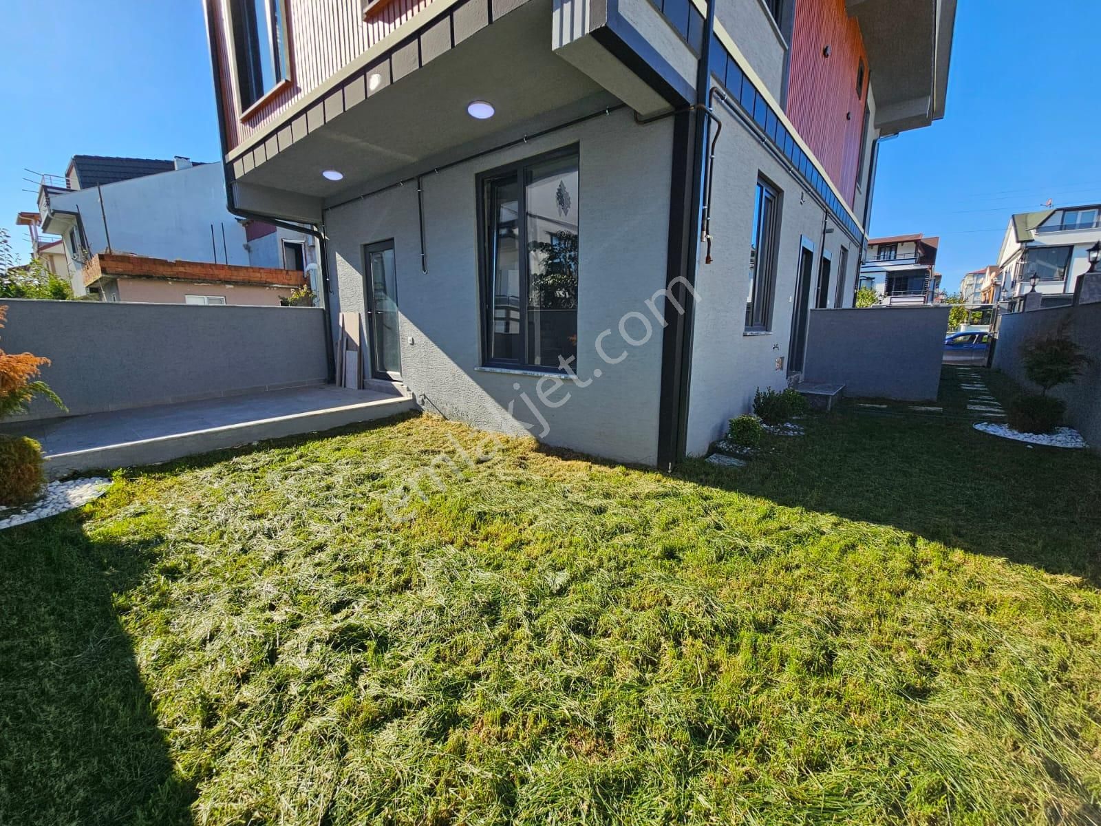 Deniz'den Kocaali Saakrya'da 3+1 Merkezde,giyinme Odalı,ebeveyn Banyolu Villa - Görsel 6