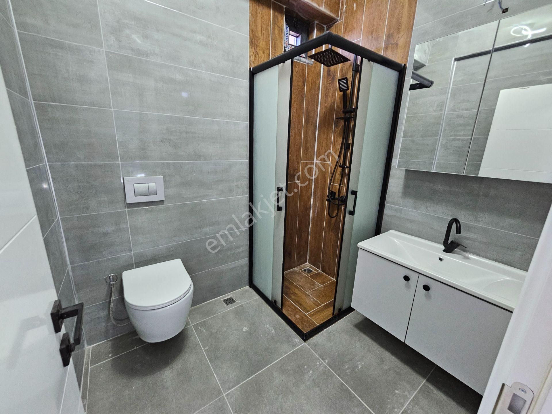 Deniz'den Kocaali Saakrya'da 3+1 Merkezde,giyinme Odalı,ebeveyn Banyolu Villa - Görsel 28