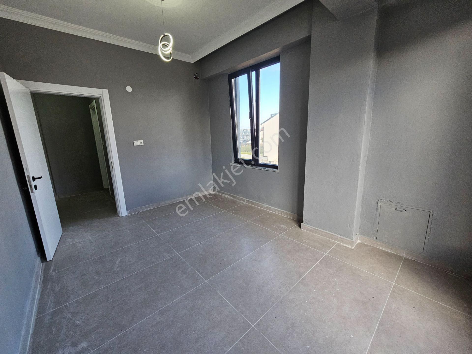 Deniz'den Kocaali Saakrya'da 3+1 Merkezde,giyinme Odalı,ebeveyn Banyolu Villa - Görsel 24