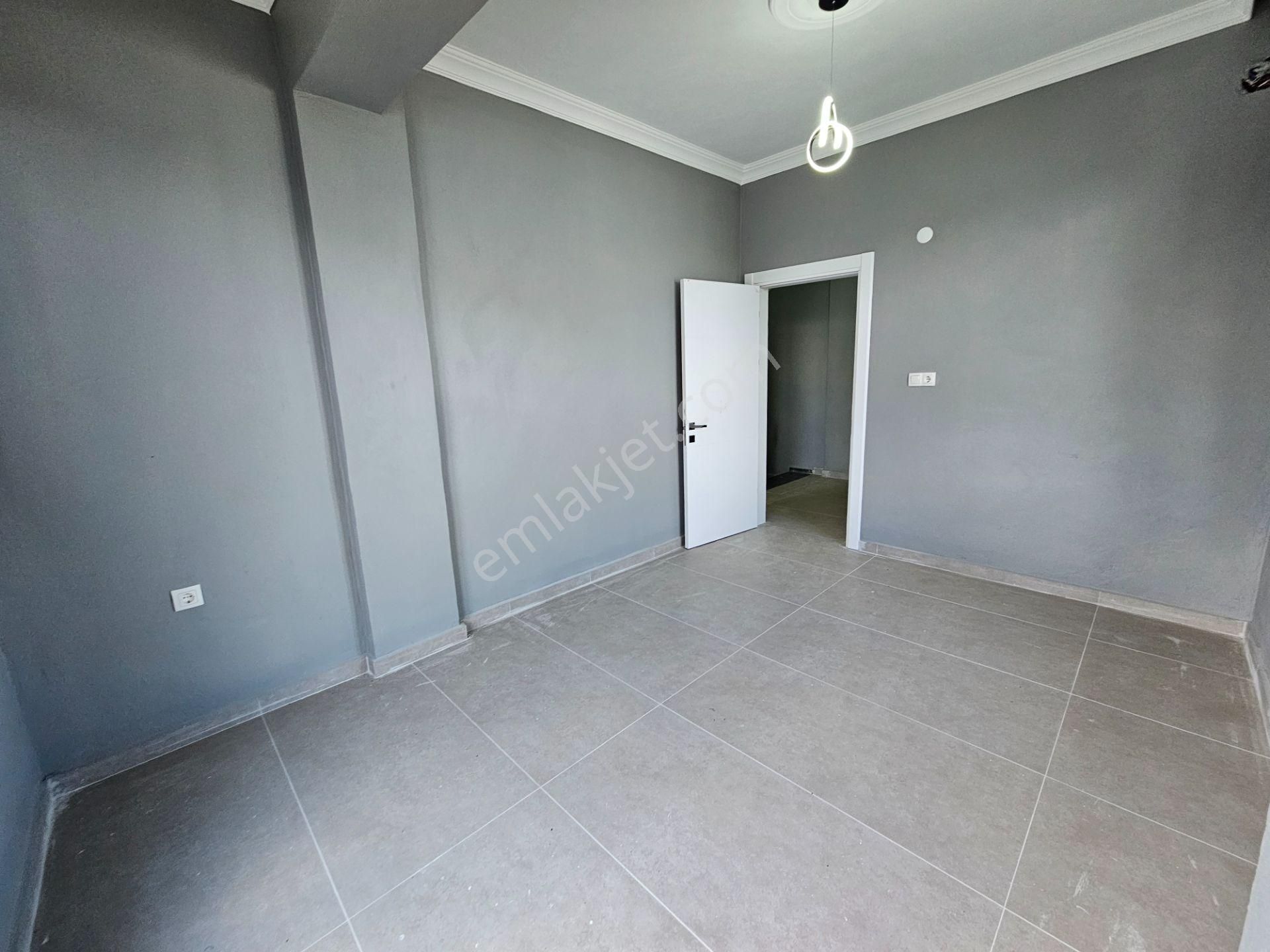 Deniz'den Kocaali Saakrya'da 3+1 Merkezde,giyinme Odalı,ebeveyn Banyolu Villa - Görsel 26