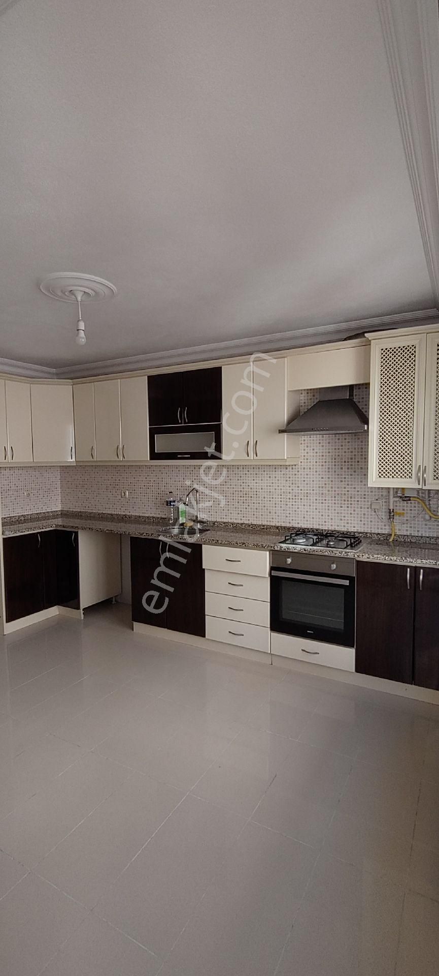 Balıkesir Bahçelievler Diş Hastanesi Karşısında Kiralık 3+1 Ara Kat Daire - Görsel 3