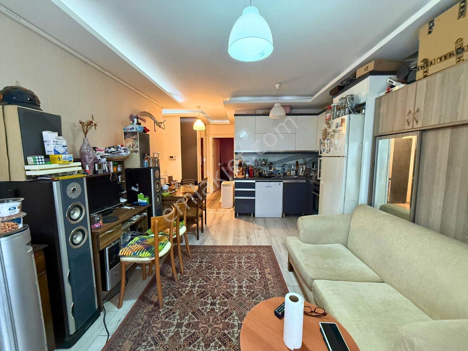 Akman'dan Altınkumda Satılık 1+1 Yüzme Havuzlu Otoparklı Daire - Görsel 2