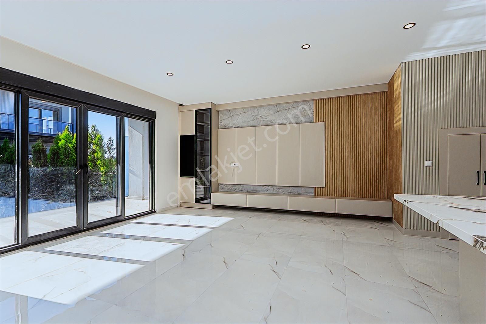 Antalya Duacı Da 4+1 Satılık Villa - Görsel 32