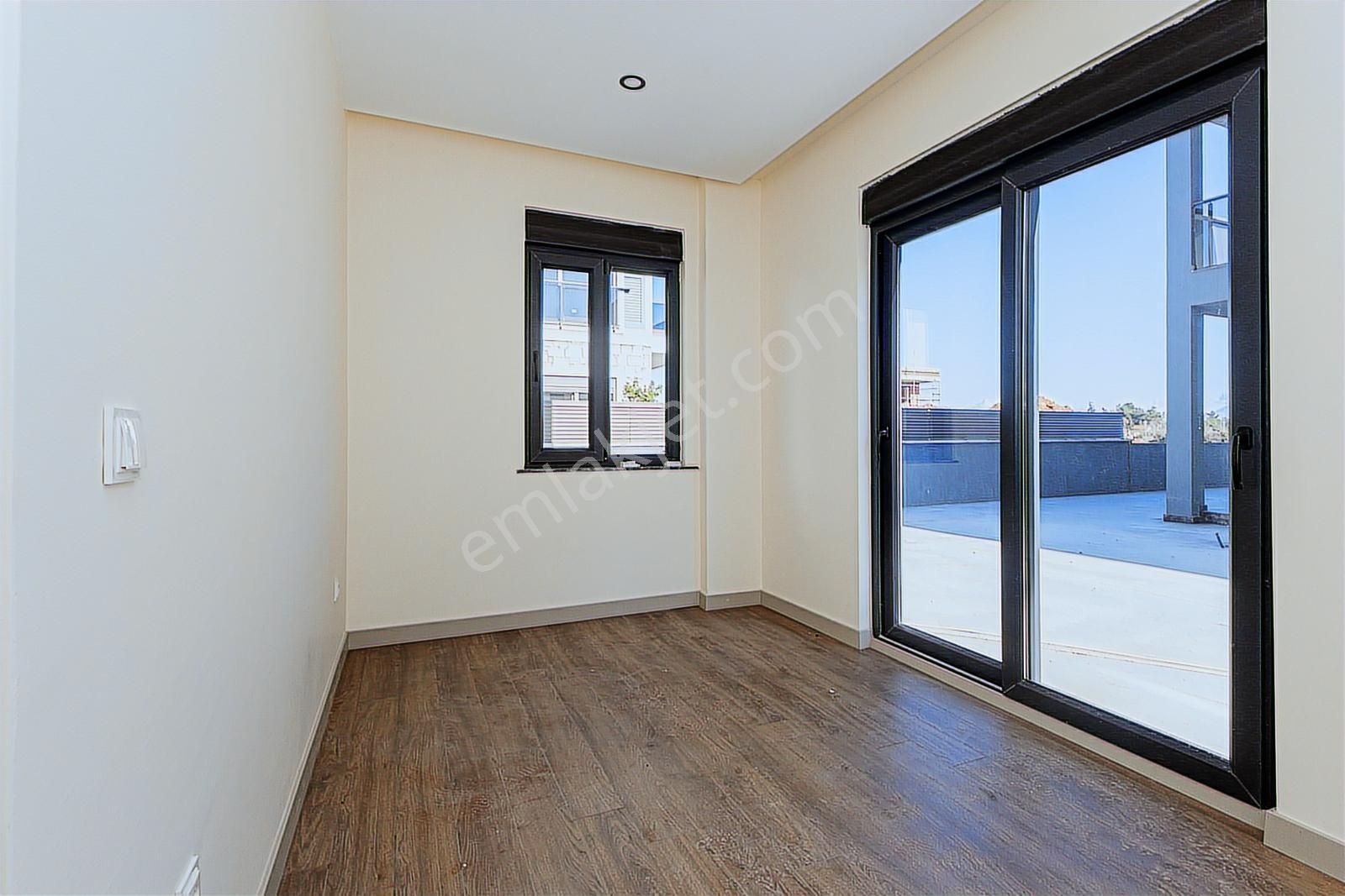 Antalya Duacı Da 4+1 Satılık Villa - Görsel 2