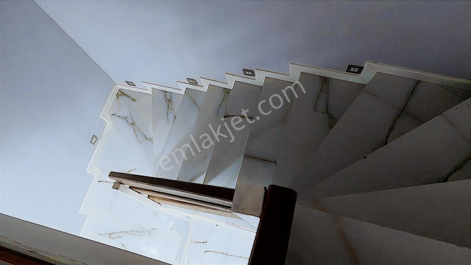 Akıncı Gökce Den İstasyon Mh.de Emniyet Yakını Villa Tipi 5+1 - Görsel 15