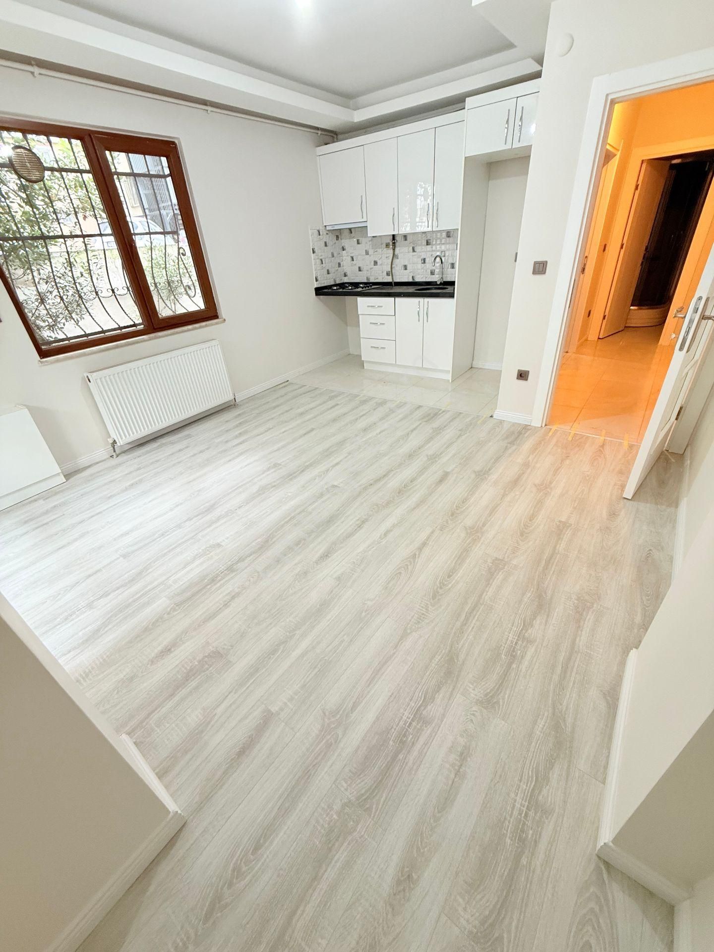 Adatepe Işıklar Da Minibüse 2.bina İskanlı Boş 1+1 Daire - Görsel 5