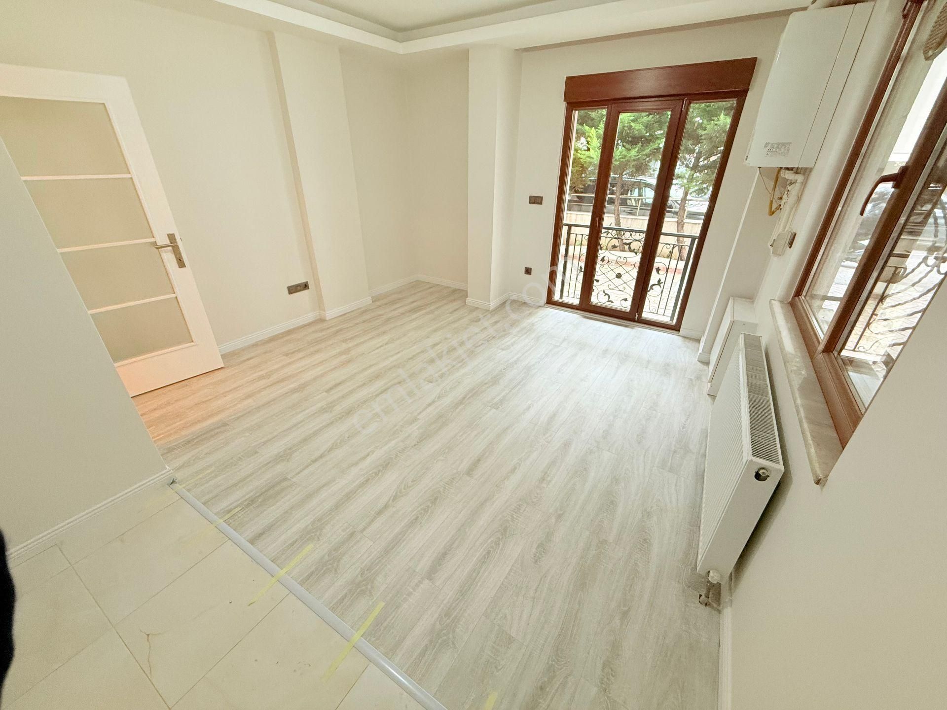 Adatepe Işıklar Da Minibüse 2.bina İskanlı Boş 1+1 Daire