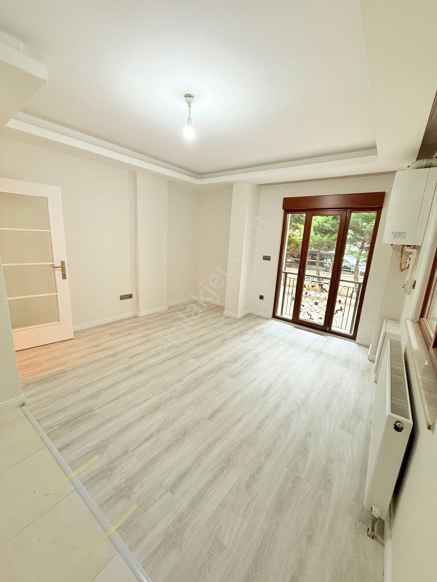 Adatepe Işıklar Da Minibüse 2.bina İskanlı Boş 1+1 Daire - Görsel 2