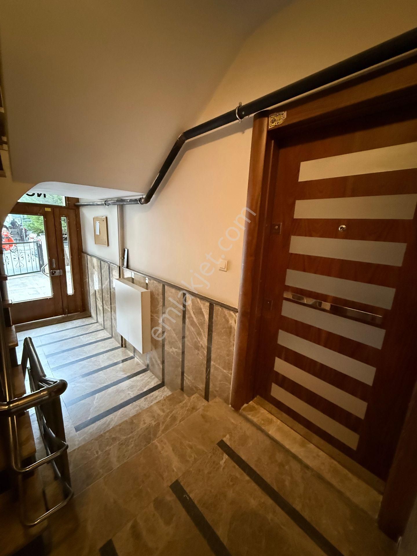 Adatepe Işıklar Da Minibüse 2.bina İskanlı Boş 1+1 Daire - Görsel 15