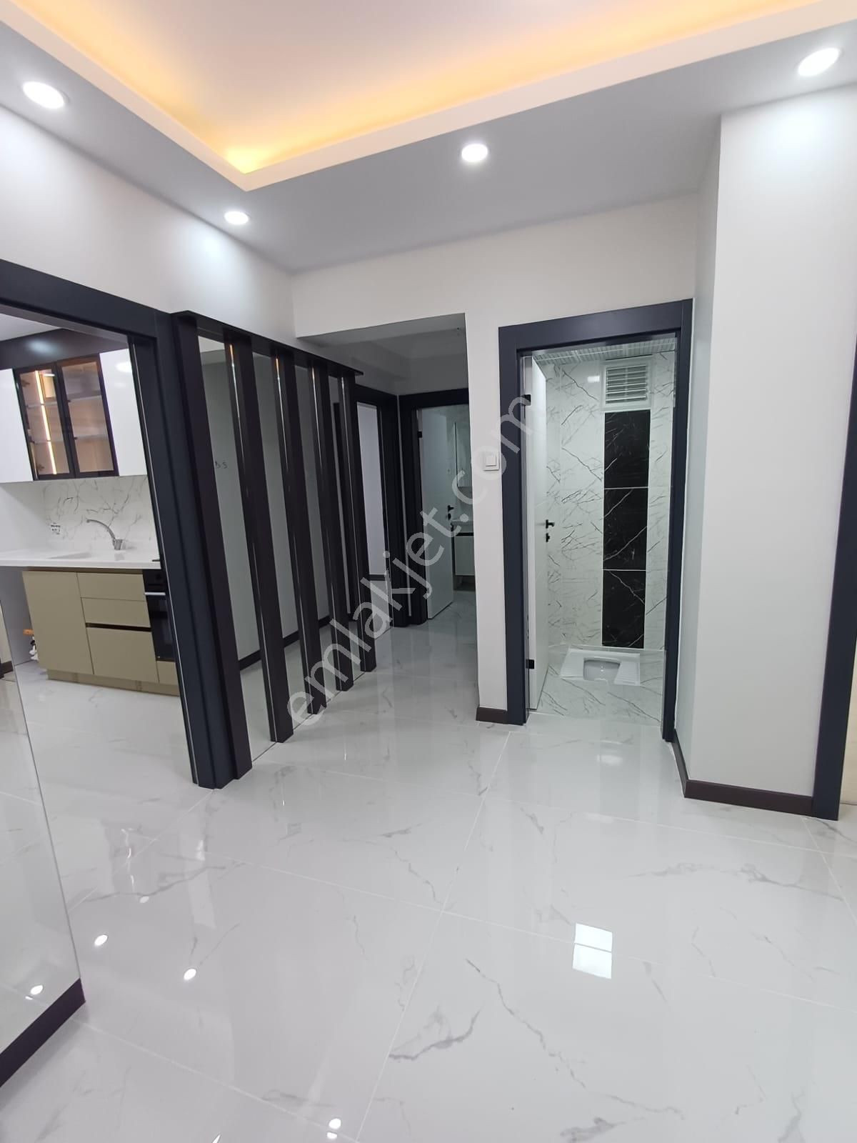 Mç Emlaktan Etimesgut Süvari Mahallesi' Nde 2+1 Satılık Daire - Görsel 3