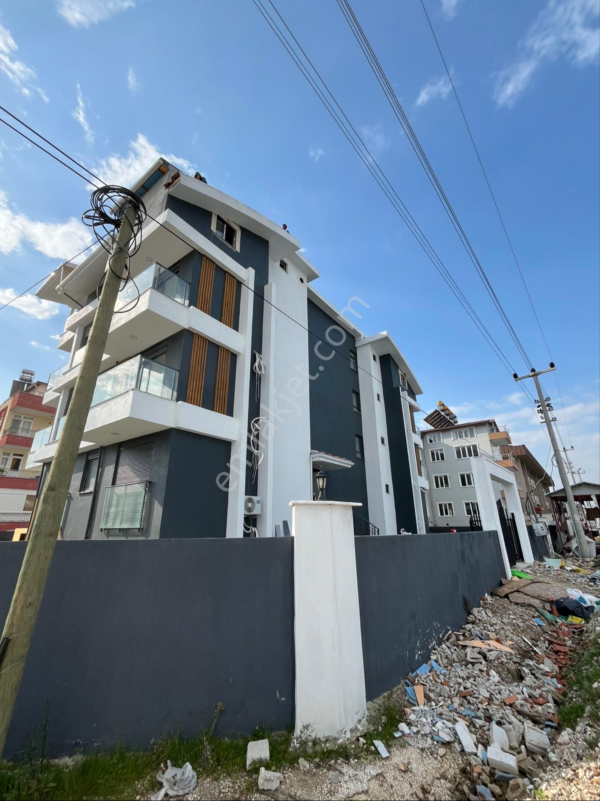 Kadriye’de Sıfır Eşyalı 1+1 Kiralık Daire – Üniversiteye Yakın - Görsel 3