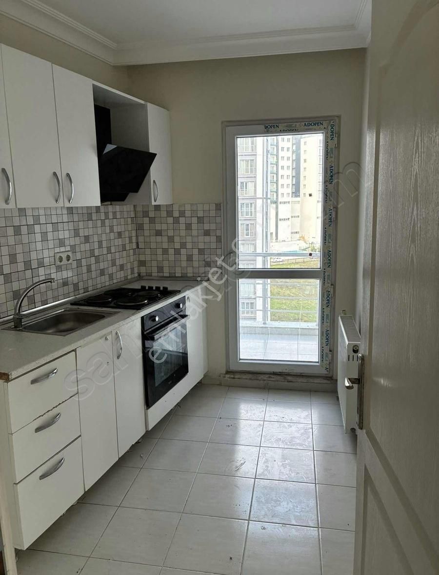 Hılıstanbul Konaklarıde Kiralık Daire.