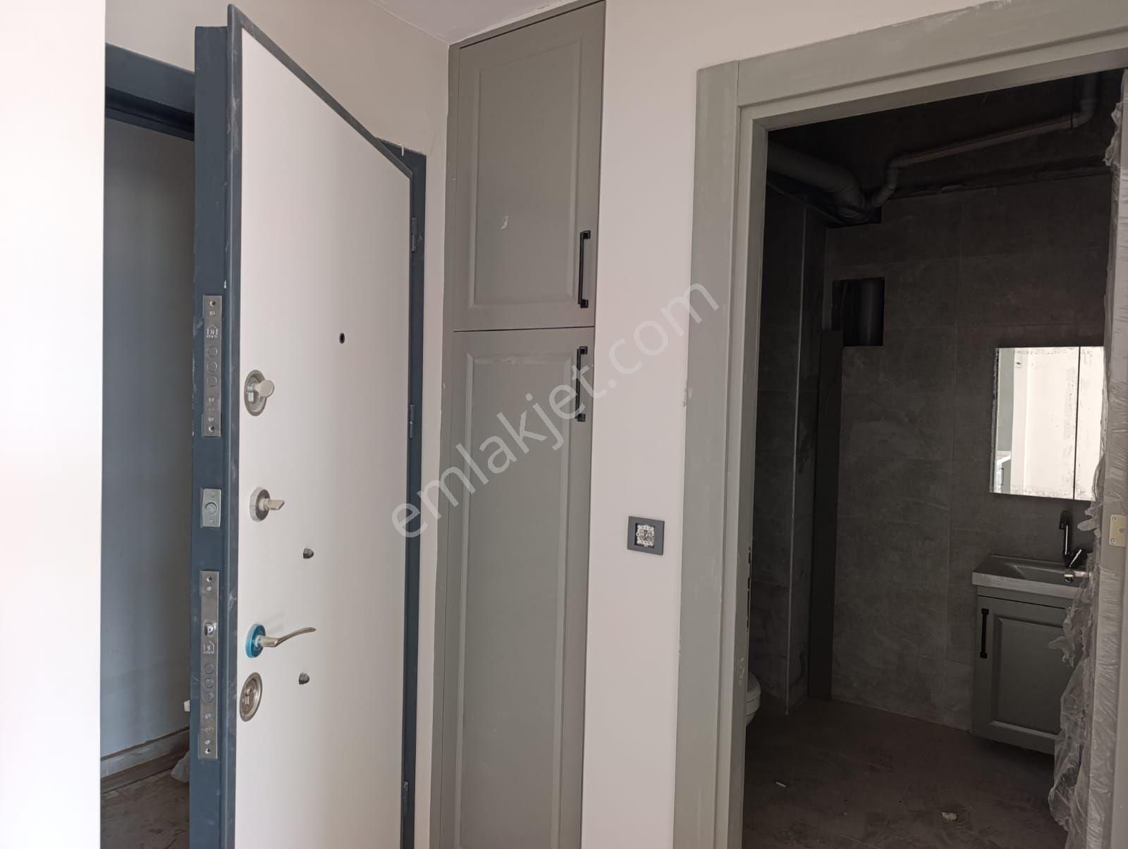 Çarkıparede Bulvar Üstü Çukurova Fırın Arkası 1+1 Satılık Daire - Görsel 13