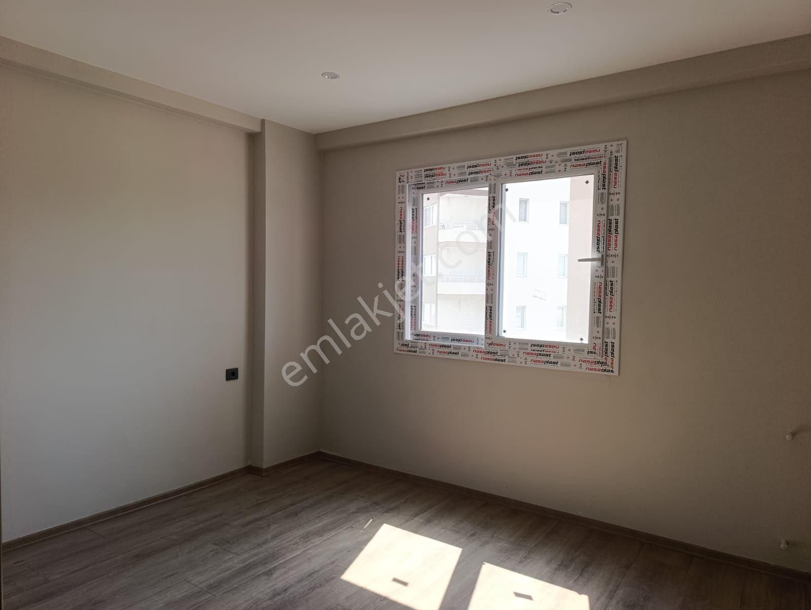 Çarkıparede Bulvar Üstü Çukurova Fırın Arkası 1+1 Satılık Daire - Görsel 8