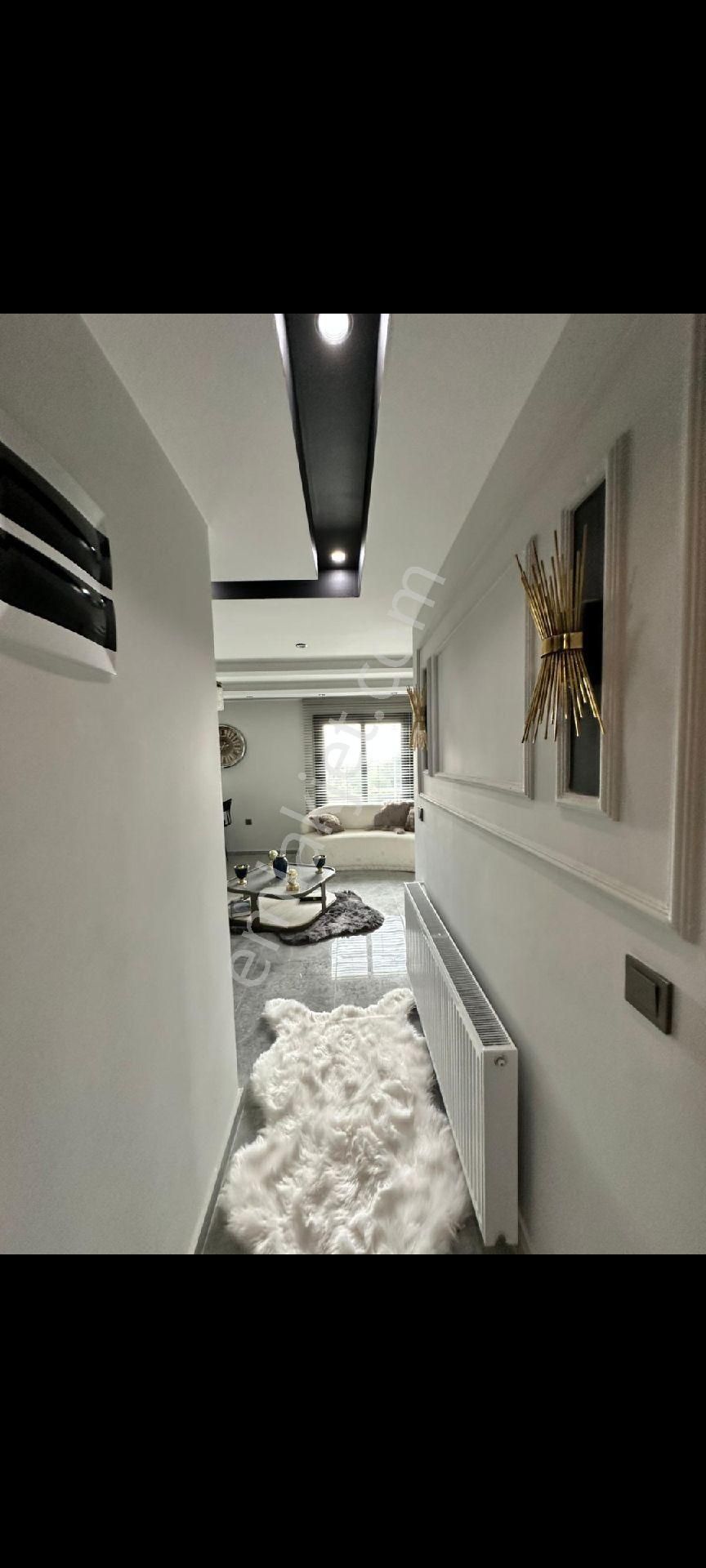 Çınarlıda Bulvar Üzeri Kiralık Ultra Lüks 2+1 Daire - Görsel 23
