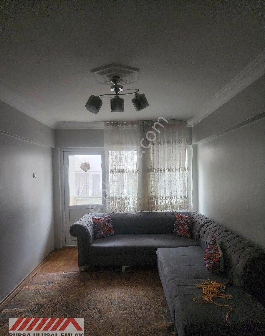 Şehir Merkezinde Eşyalı Kiralık Daire - Görsel 2