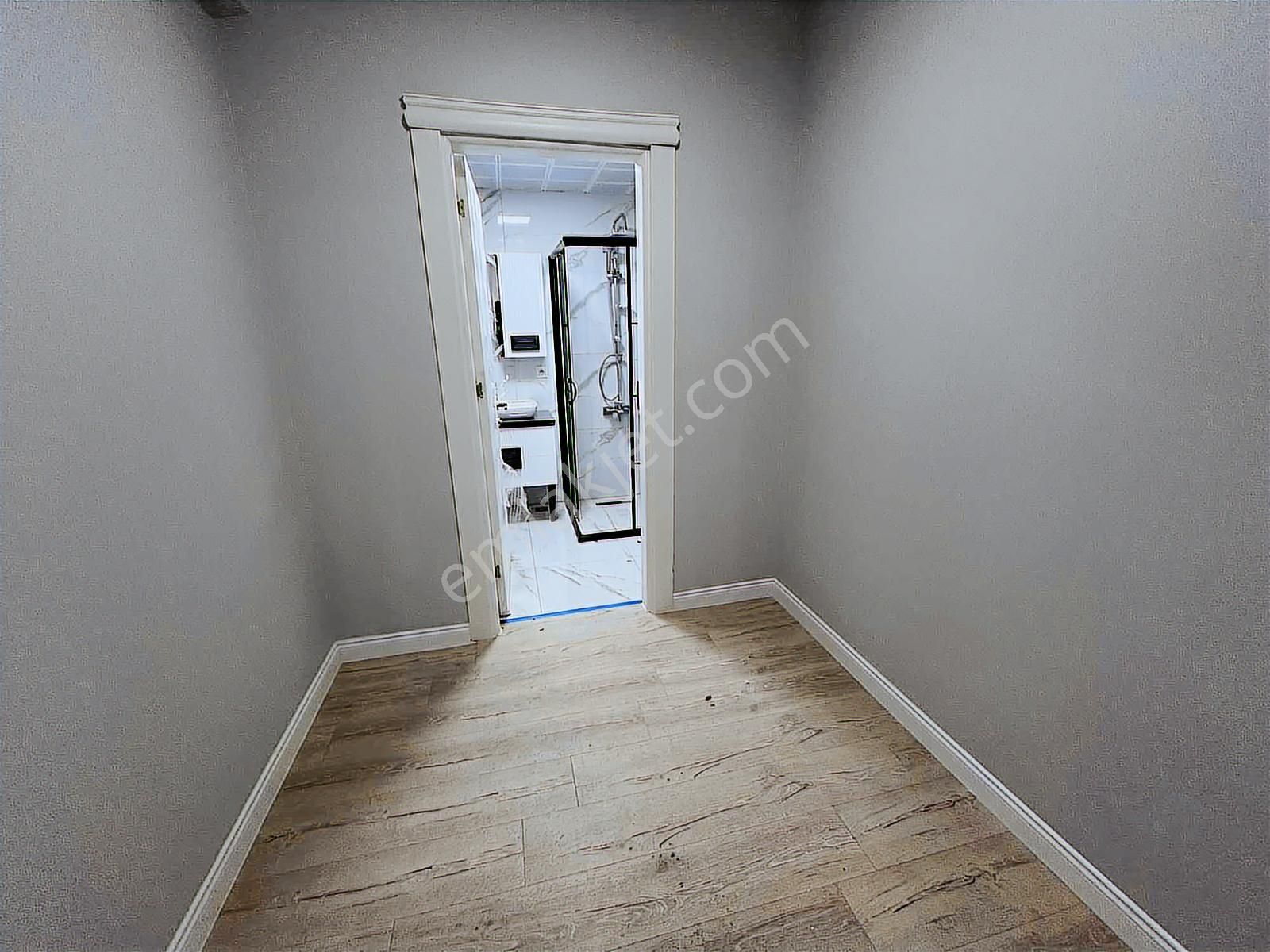 |osmanlı|tepe'de K.havuz Hamam Sıfır Site İçinde Satılık 3+1 - Görsel 2