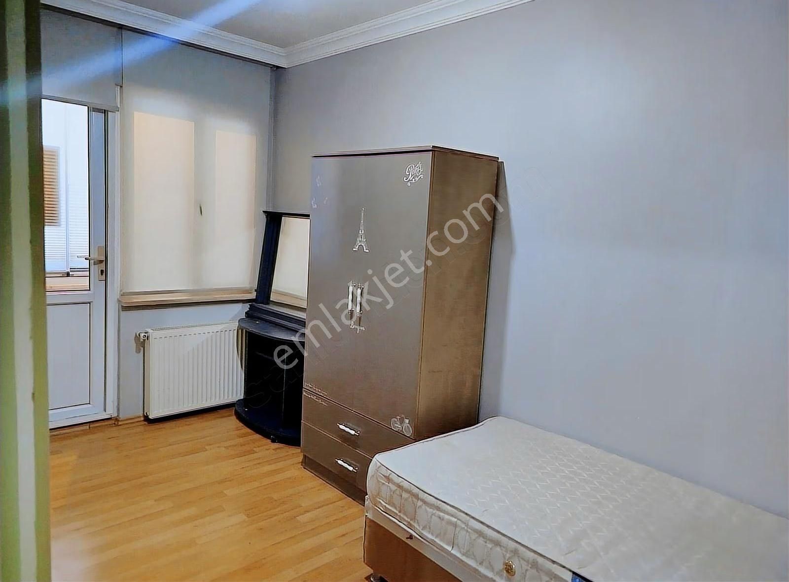 Alemdar Gayrimenkul Hendek Üniver.caddesi Eşyalı 3+1kiralı Daire - Görsel 6