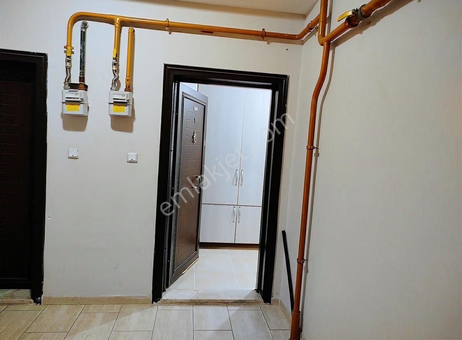 Alemdar Gayrimenkul Hendek Üniver.caddesi Eşyalı 3+1kiralı Daire - Görsel 11