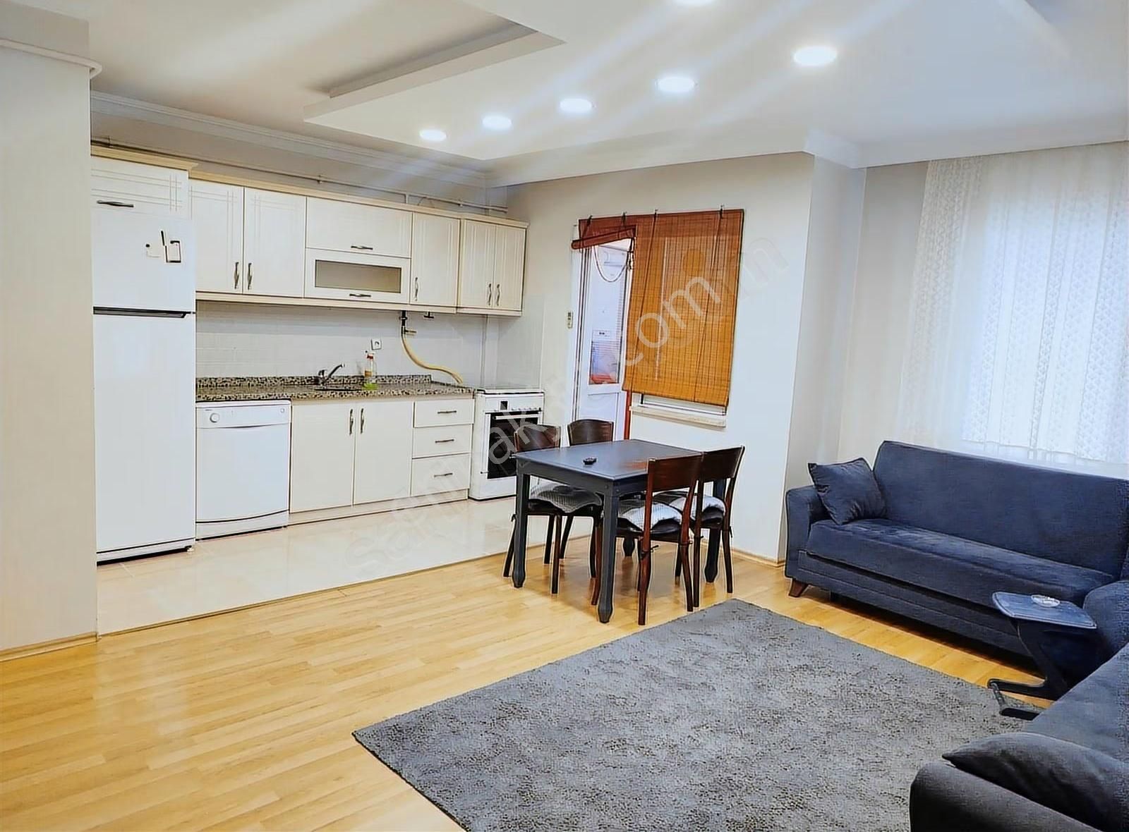 Alemdar Gayrimenkul Hendek Üniver.caddesi Eşyalı 3+1kiralı Daire