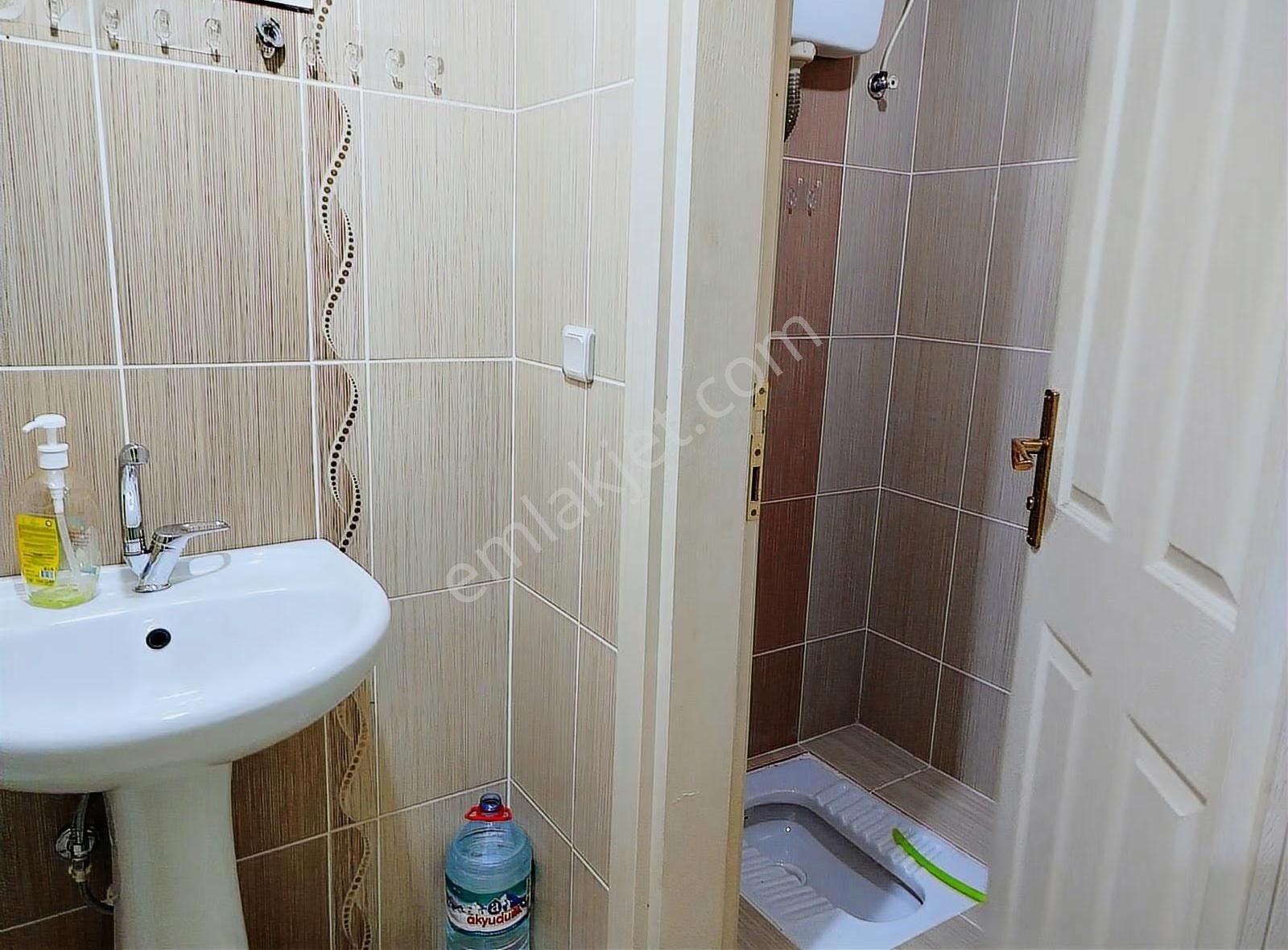 Alemdar Gayrimenkul Hendek Üniver.caddesi Eşyalı 3+1kiralı Daire - Görsel 24