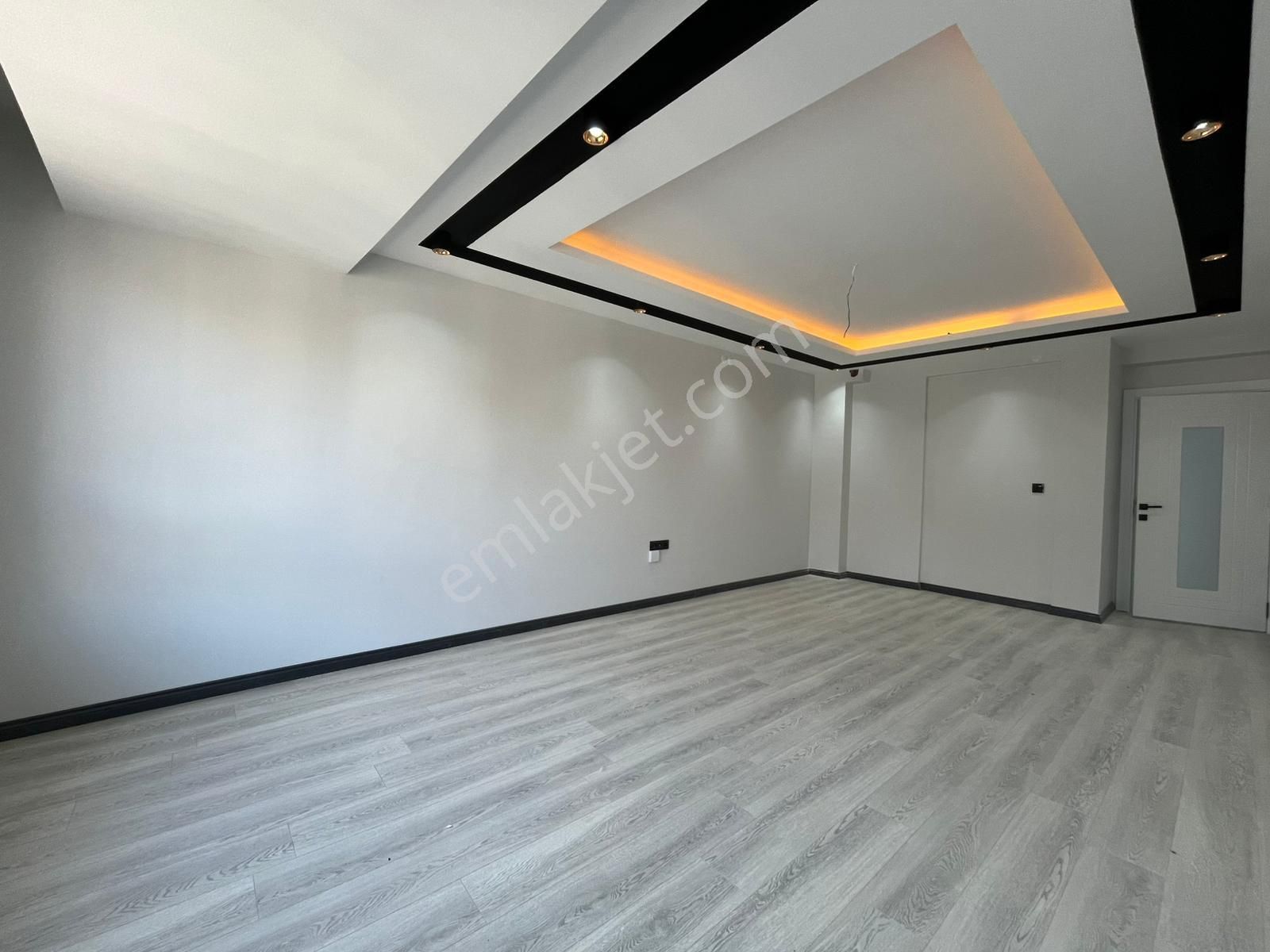 Tuncay Kartal'dan Ulusal Egemenlik Mevkii Geniş 2+1 - Görsel 12