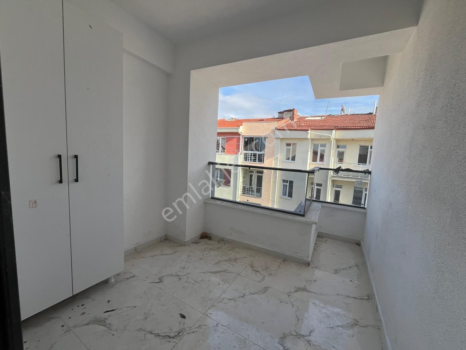 Tuncay Kartal'dan Ulusal Egemenlik Mevkii Geniş 2+1 - Görsel 22