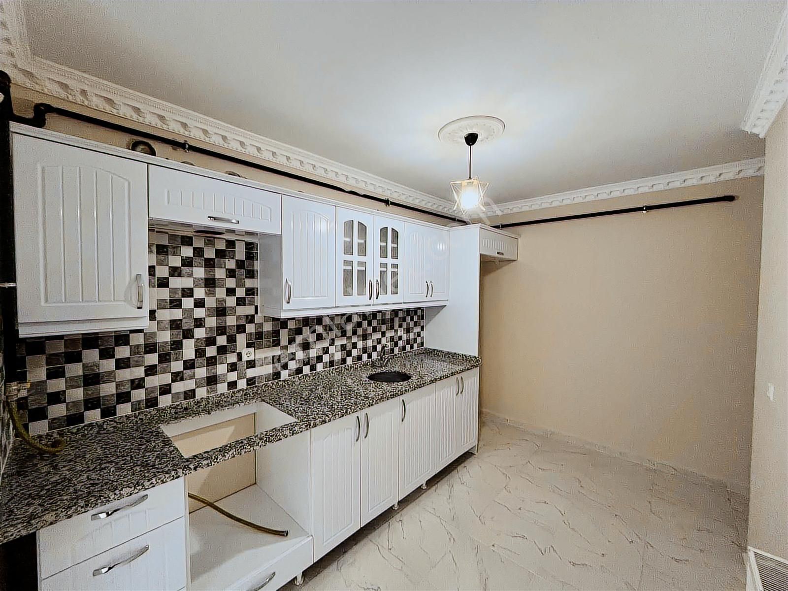 Akdoğanlardan Bağlık Okullar Bölgesinde Satılık İskanlı 3+1 - Görsel 12