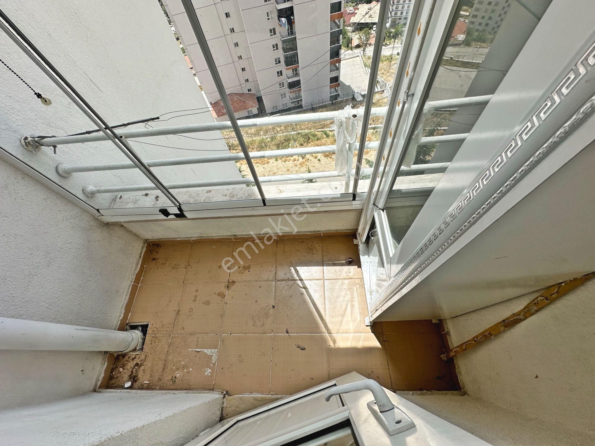 Hürel Mahallesi Esentepe Tokilerde Manzaralı 2+1 Satılık Daire - Görsel 12