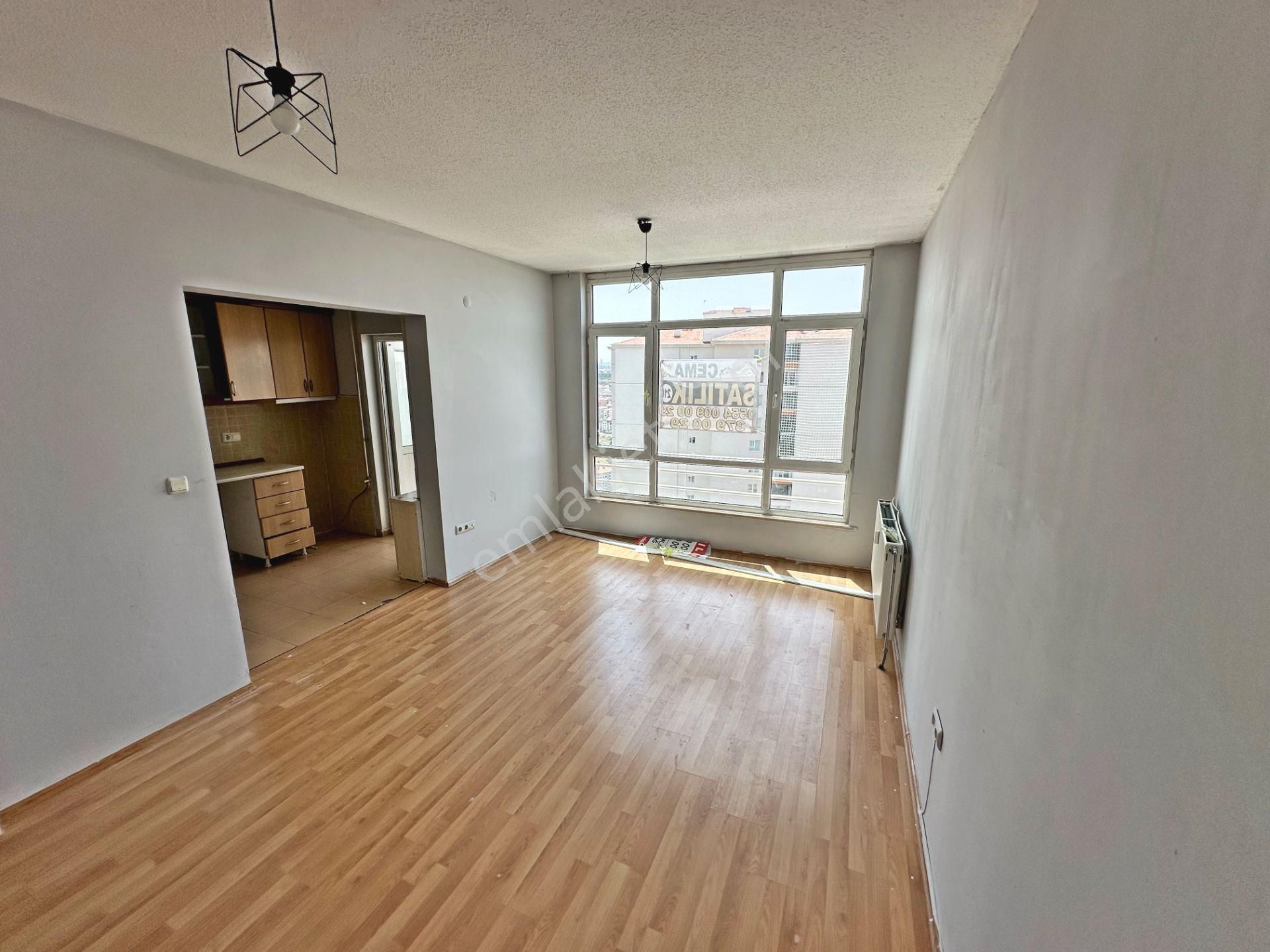 Hürel Mahallesi Esentepe Tokilerde Manzaralı 2+1 Satılık Daire