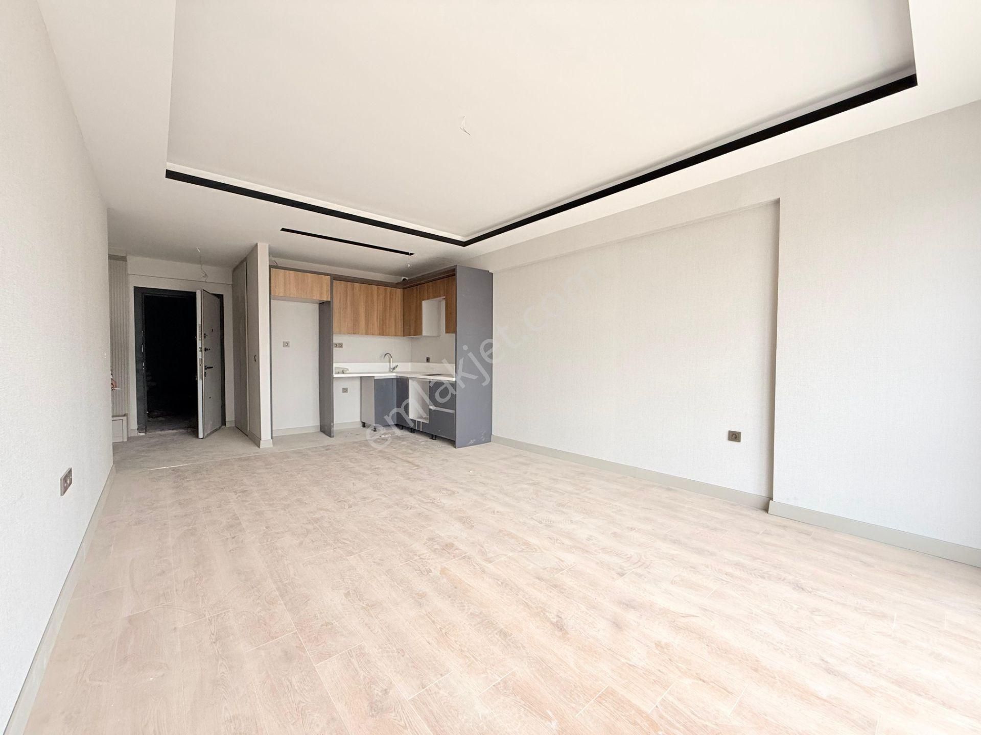 Kalecik Emlak'tan Sıfır Çift Asansör Y.ısıtmalı Ön Cephe 1+1 Modern Mimari