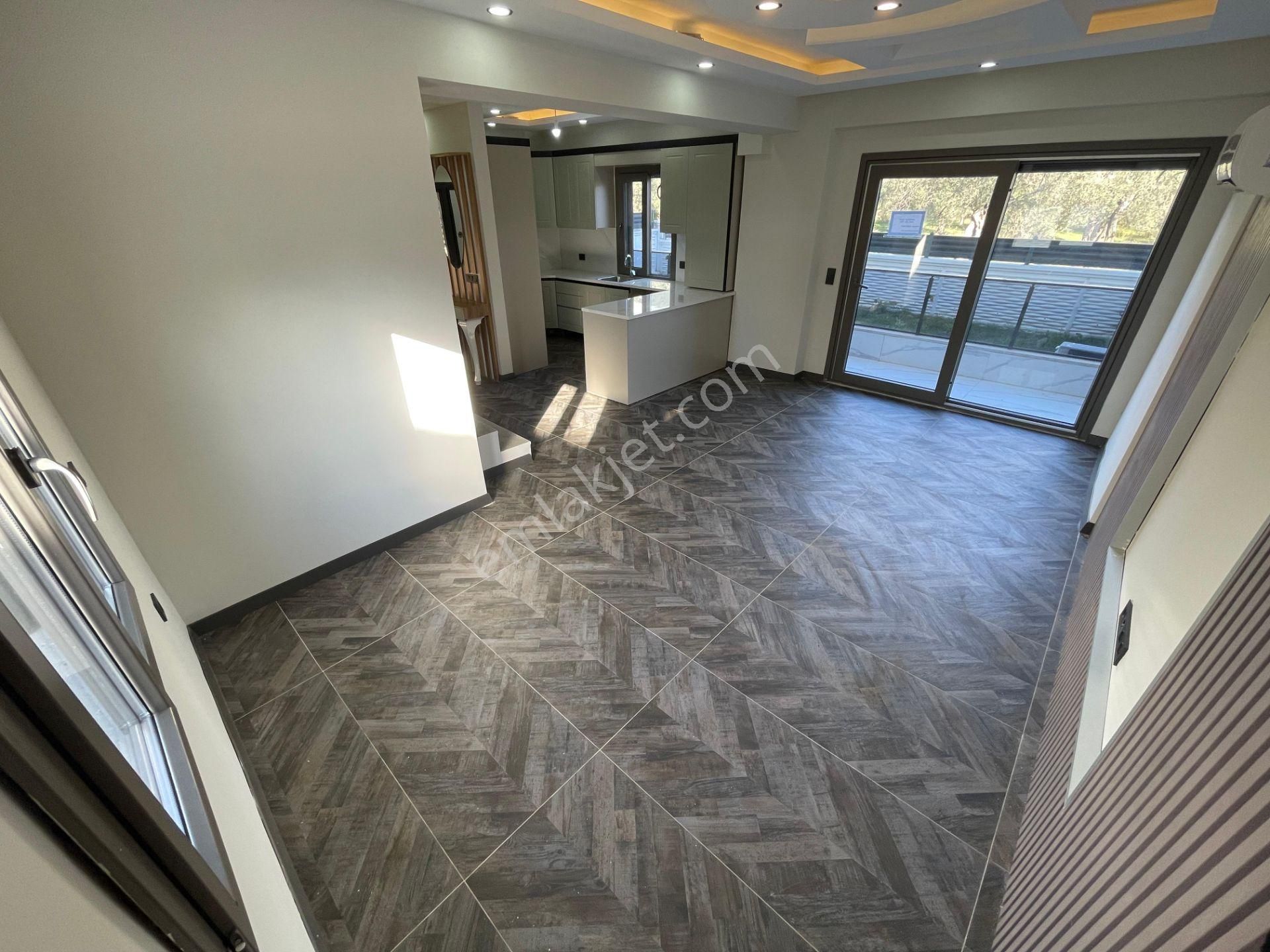 Berkay Demirel'den Kadıköyde Özel Havuzlu Ultra Lüks 3+1 Villa - Görsel 11