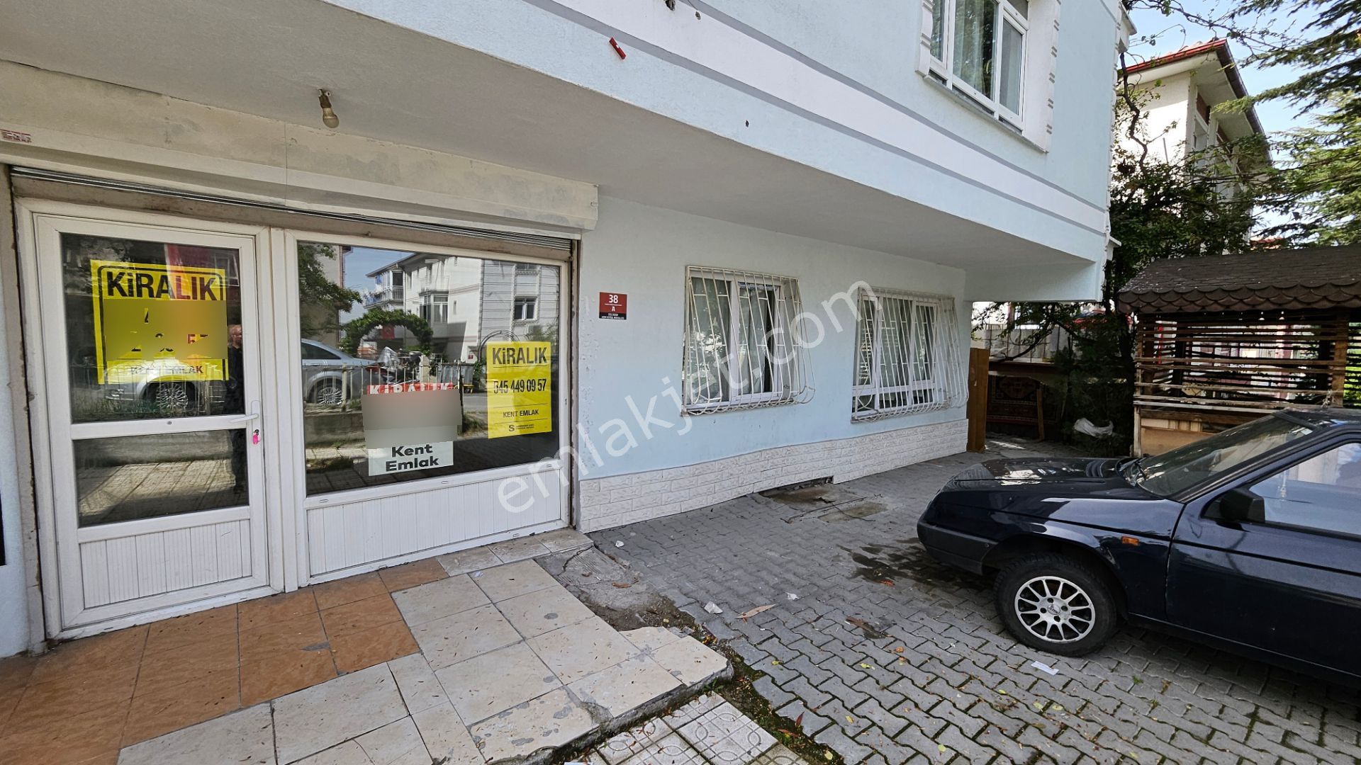 Abidin Paşada 25 Metre Wc Li Mutvaklı Kiralık Dükkan