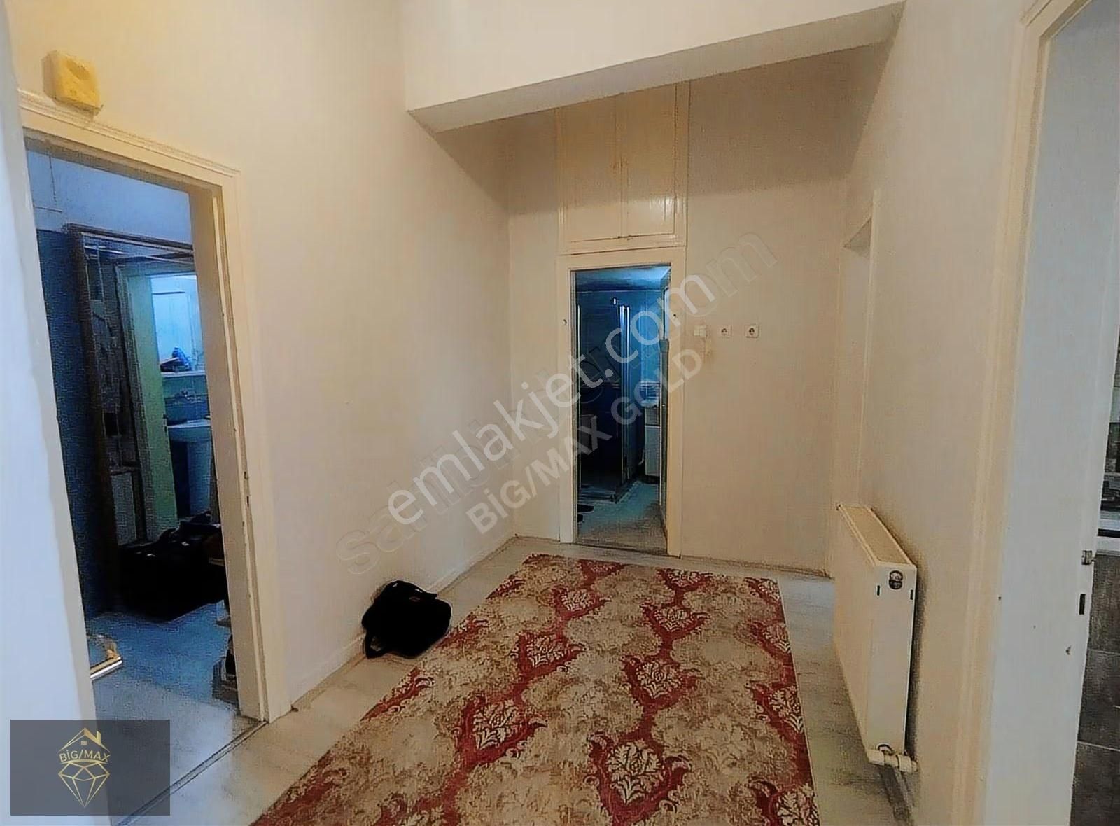 Çarşı Merkezde Devlet Hastanesine Çok Yakın Satılık 2+1 Daire - Görsel 7