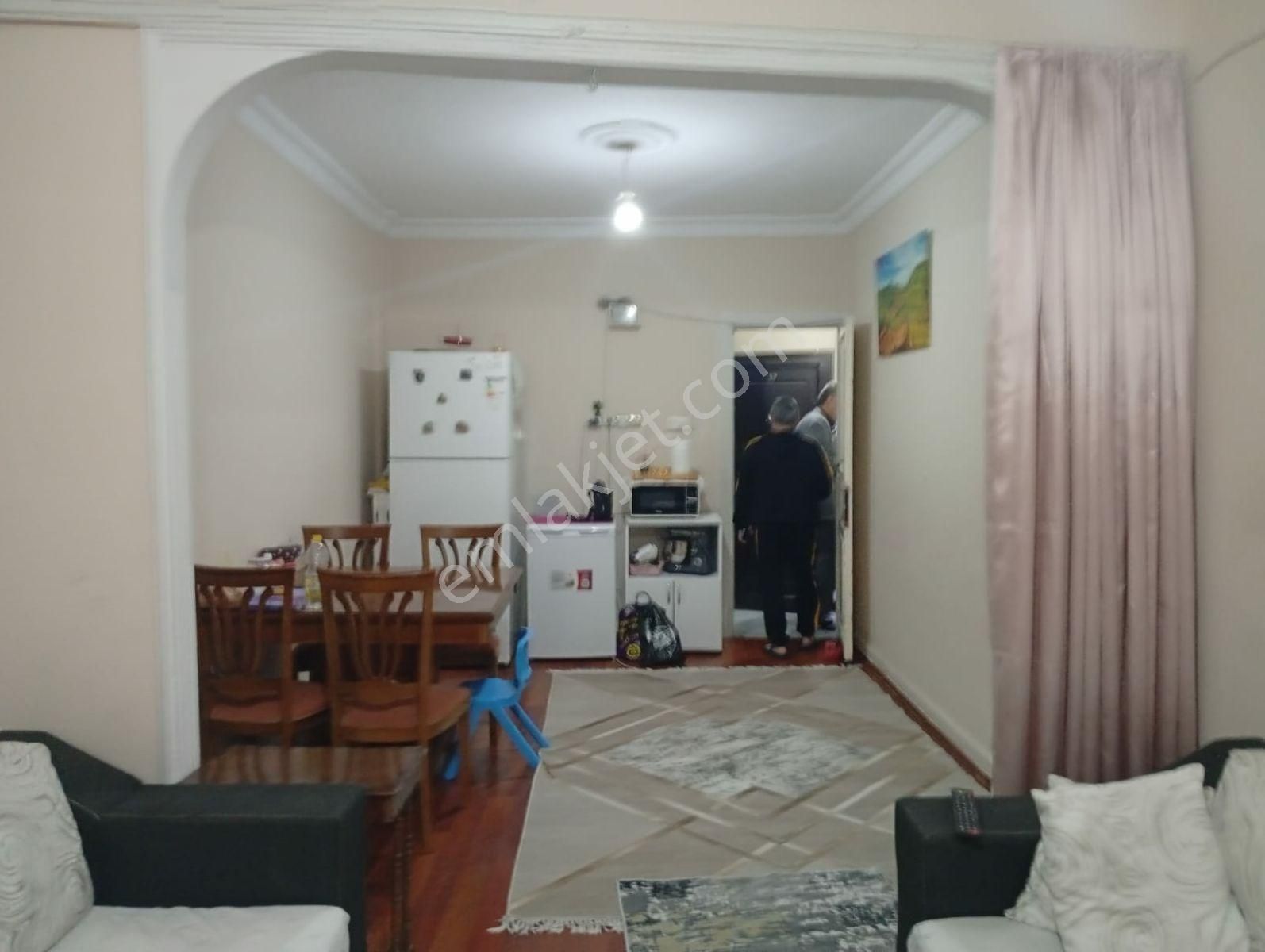 Kocamustafapaşa Vidin Caddesi Satılık Daire