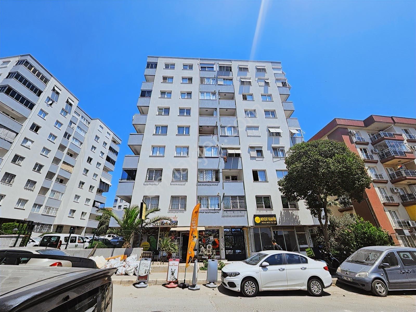 Remax Armadan Buca Yıldız Mah. Satılık 3+1 Daire