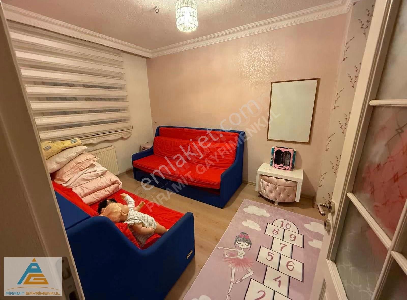 Başakşehir 4.etapta Satılık 87m2 Daire Arc Çarşı Karşısı - Görsel 18