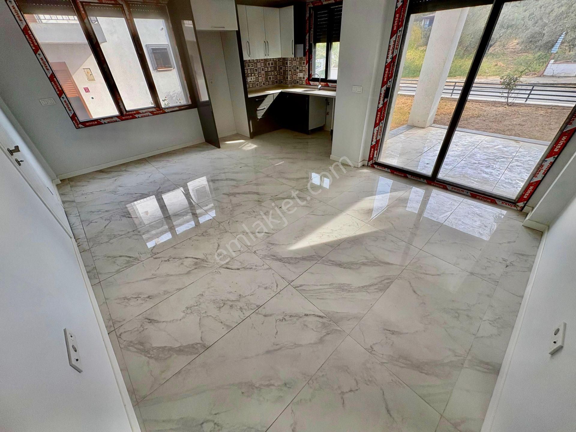 ▓karabuluttan▓pelitköy'de Denize 150mt & Lüx 6+1 Satılık Tam Müstakil - Görsel 4