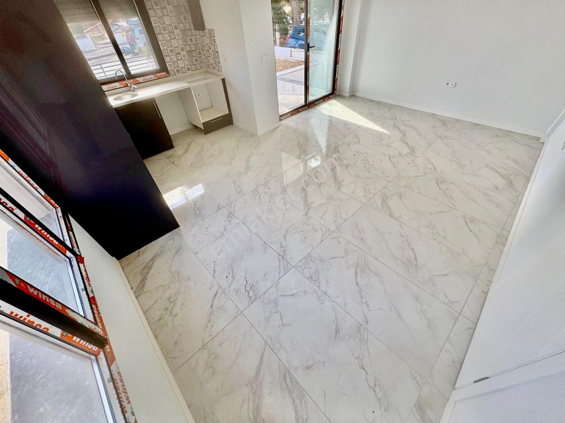 ▓karabuluttan▓pelitköy'de Denize 150mt & Lüx 6+1 Satılık Tam Müstakil - Görsel 24