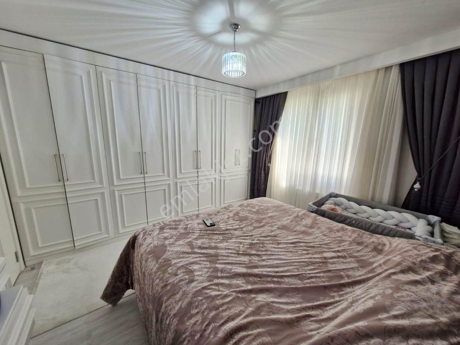 Fatih Emlaktan Ulu Camii Yakını Satılık 2+1 Masrafsız Ara Kat - Görsel 8