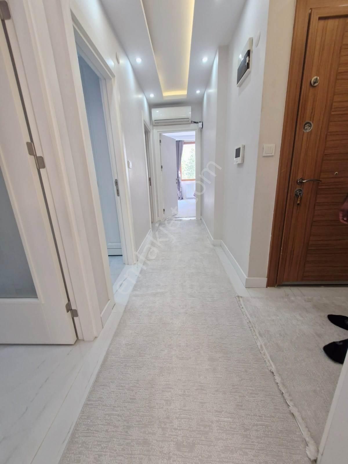 Fatih Emlaktan Ulu Camii Yakını Satılık 2+1 Masrafsız Ara Kat - Görsel 14